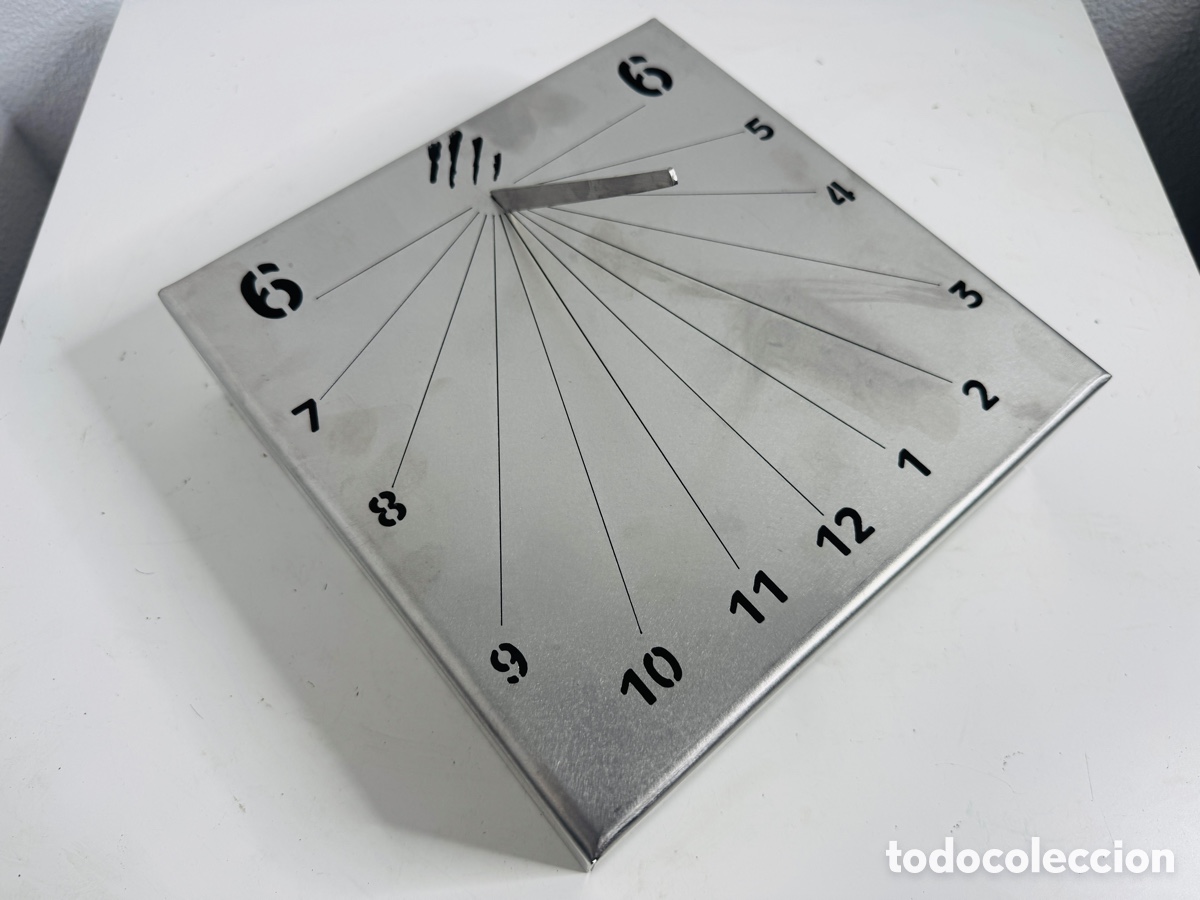 Otros objetos de arte: MARC-ANDR&Eacute; 2 FIGUERES created a solar clock - Foto 3