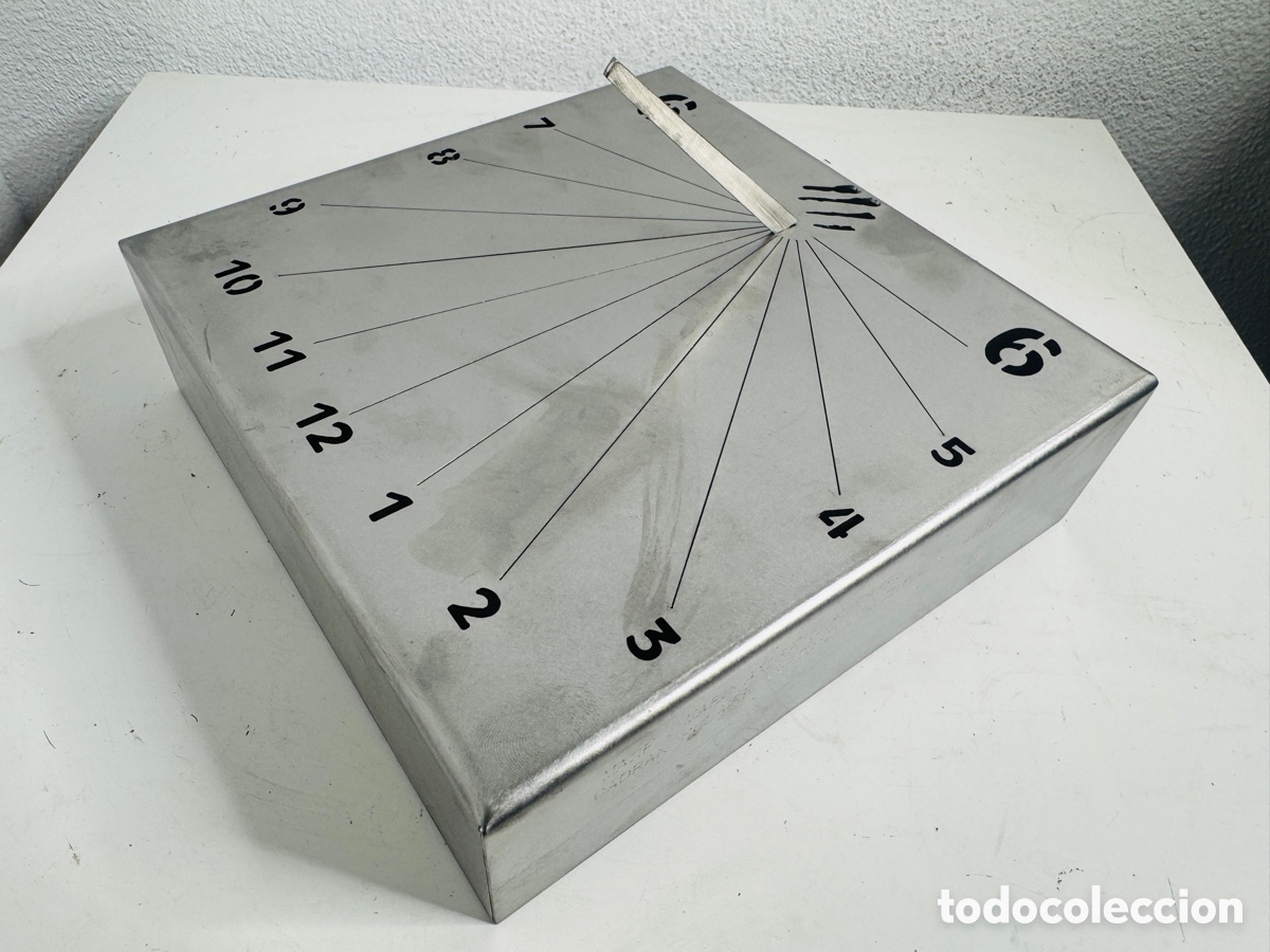 Otros objetos de arte: MARC-ANDR&Eacute; 2 FIGUERES created a solar clock - Foto 5