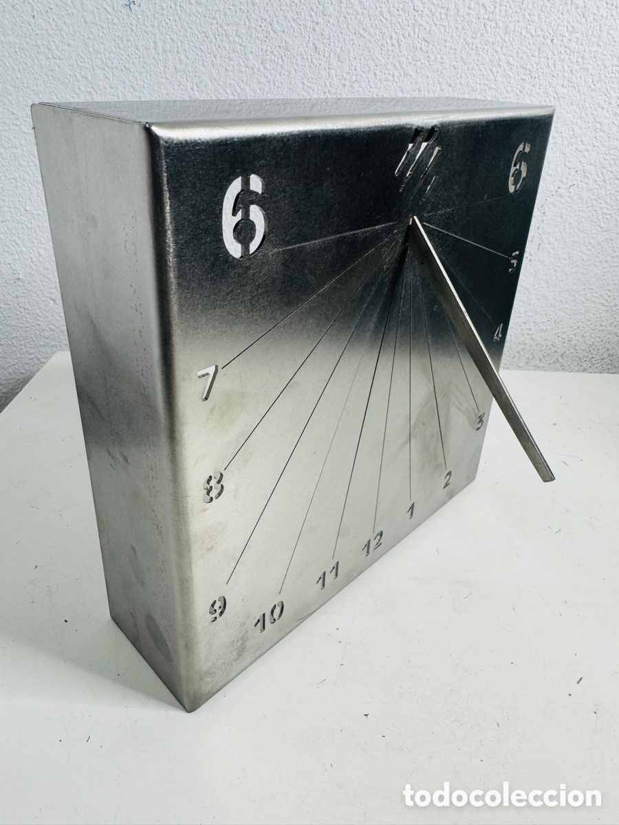 Otros objetos de arte: MARC-ANDR&Eacute; 2 FIGUERES created a solar clock - Foto 10