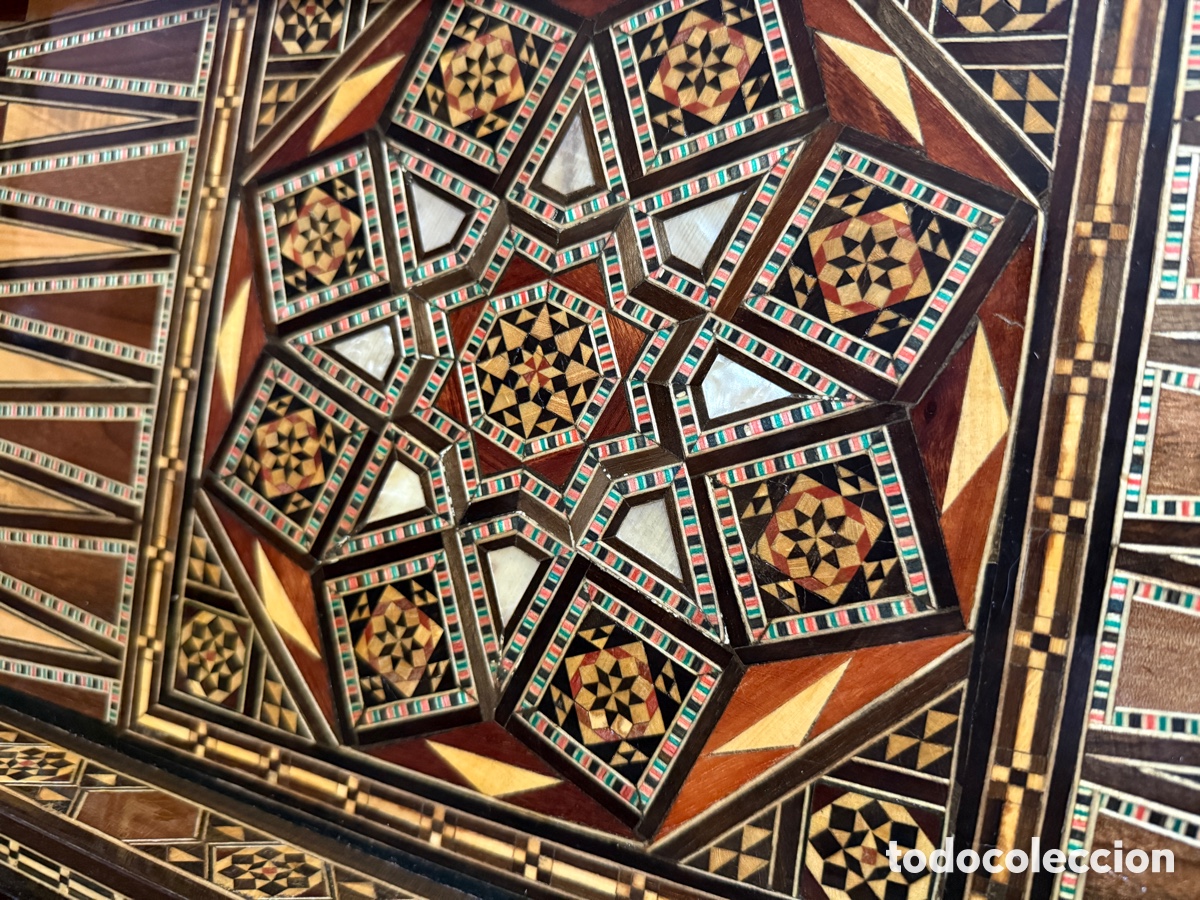 Otros objetos de arte: Juego de backgammon en madera con incrustaciones nacaradas - Foto 7