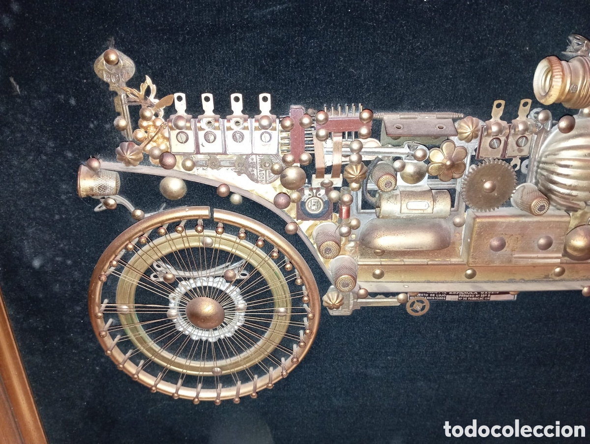Otros objetos de arte: Cuadro coche materiales reciclados - Foto 3