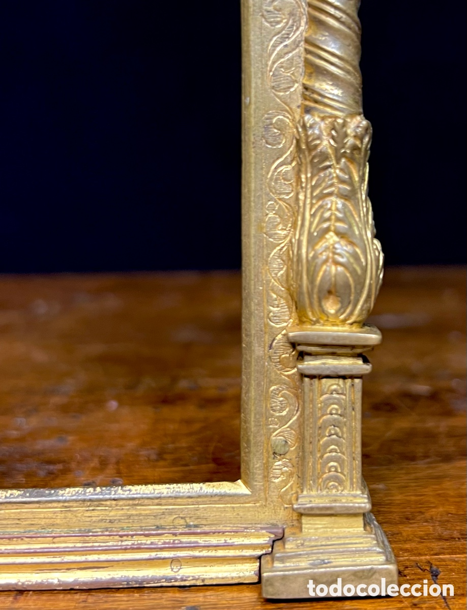 Otros objetos de arte: Marco en bronce dorado, S.XVI - XVII - Foto 4