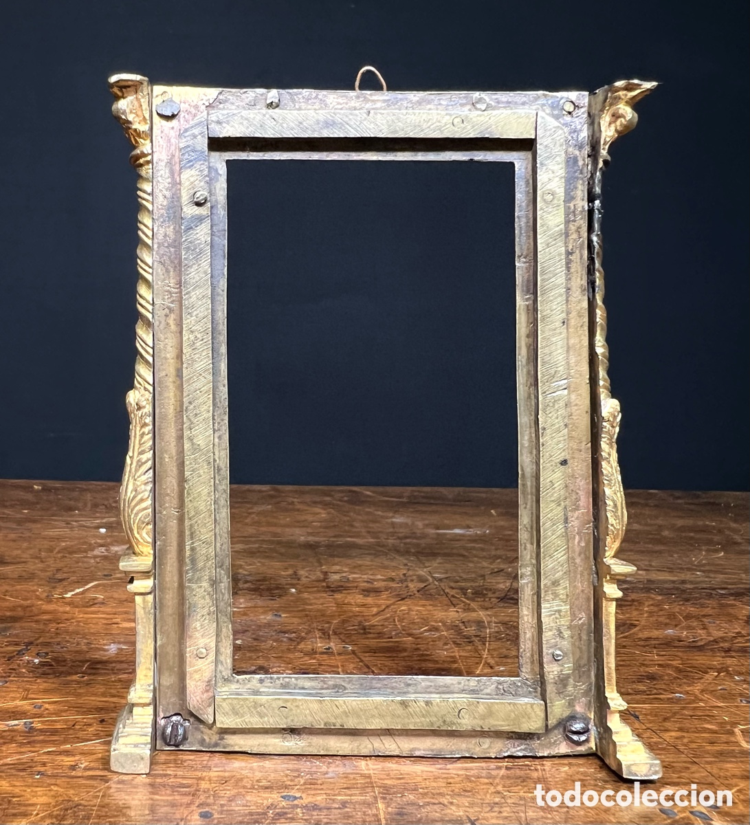 Otros objetos de arte: Marco en bronce dorado, S.XVI - XVII - Foto 7