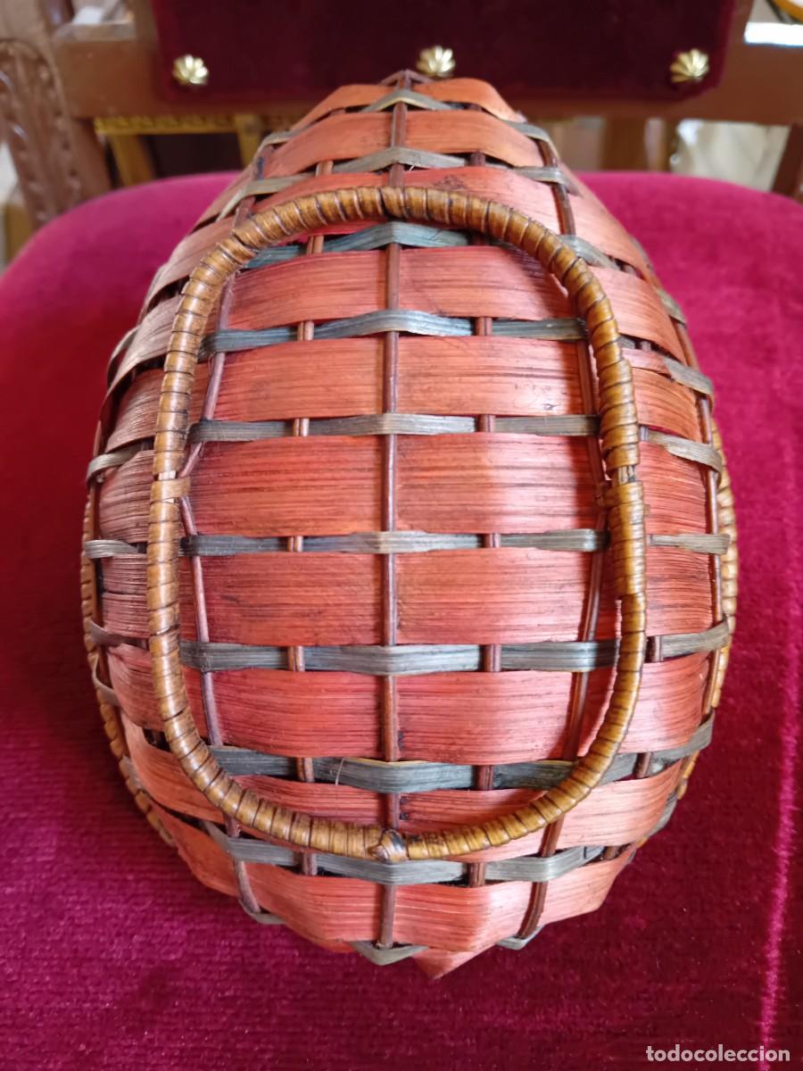 Otros objetos de arte: Pato cesta de mimbre antigua - Foto 7