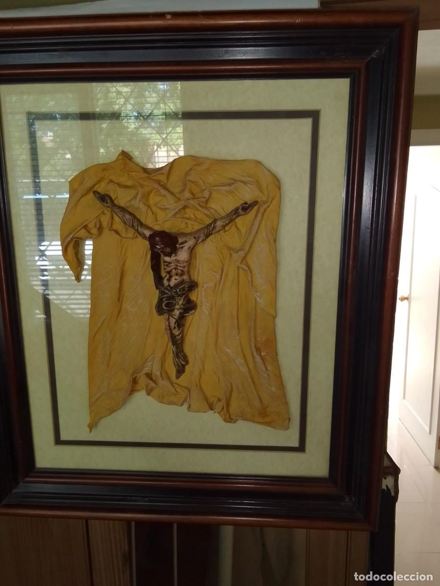 Otros objetos de arte: Cuadro de Cristo sobre s&aacute;bana tipo collage - Foto 1