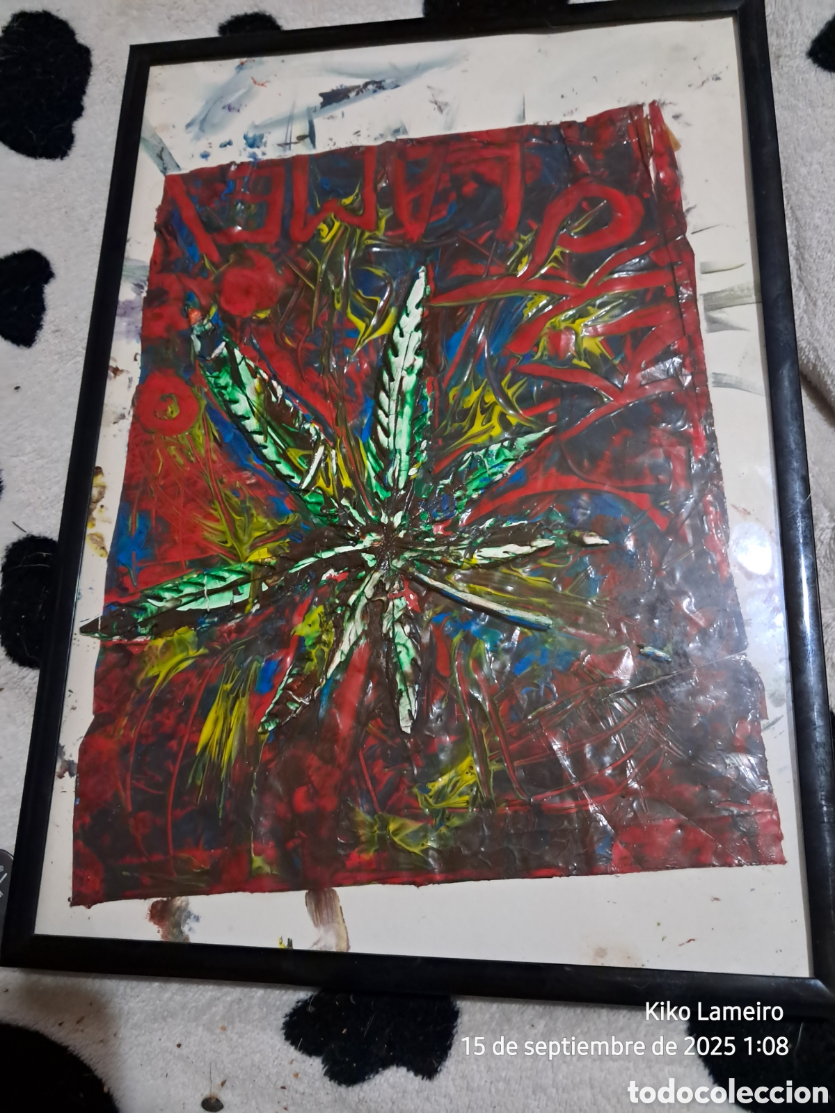 Otros objetos de arte: Hoja psicod&eacute;lica sobre deshecho pl&aacute;stico. - Foto 1