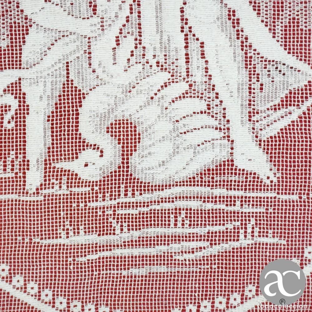 Otros objetos de arte: Quadro em Renda / Bordado Fil&eacute;, emoldurado - Foto 5