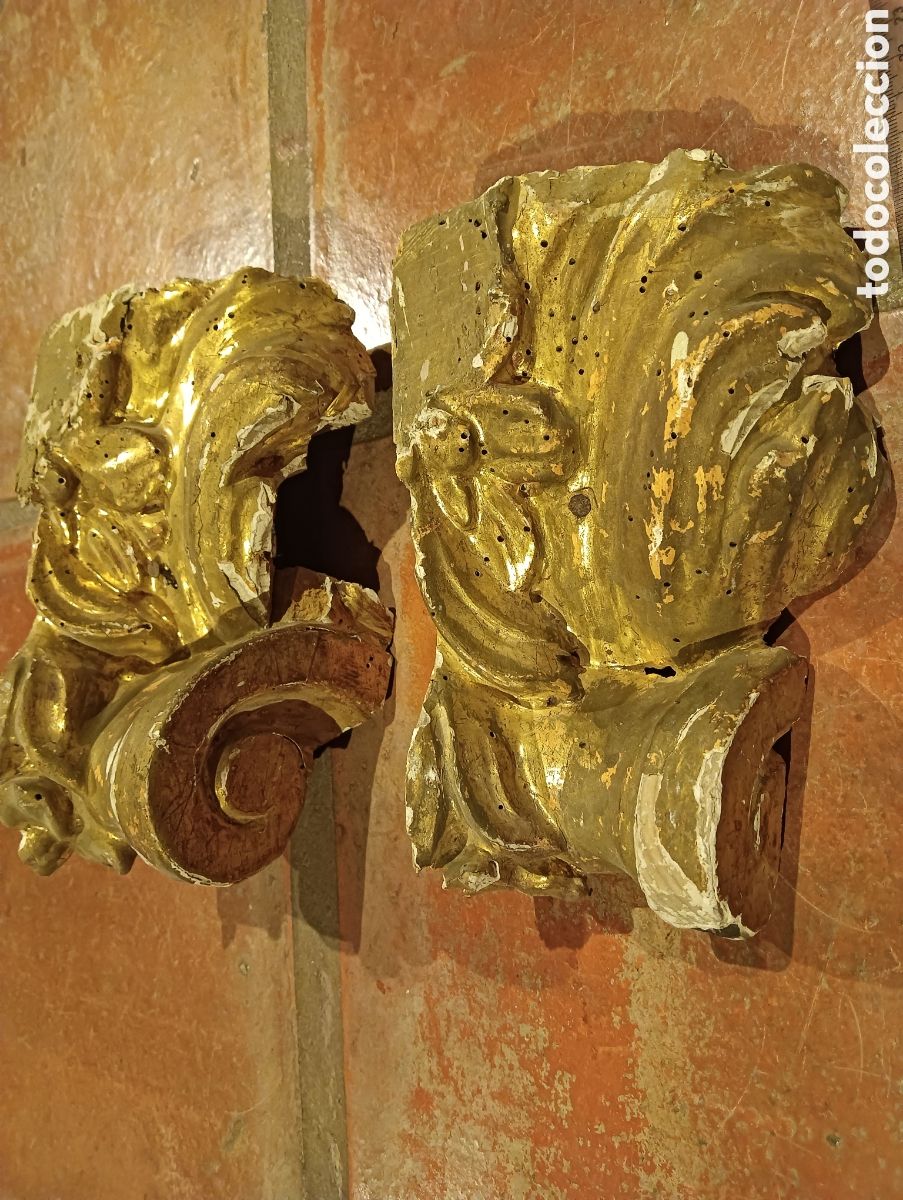 Otros objetos de arte: Dos piezas antiguas de un retablo doradas - Foto 3