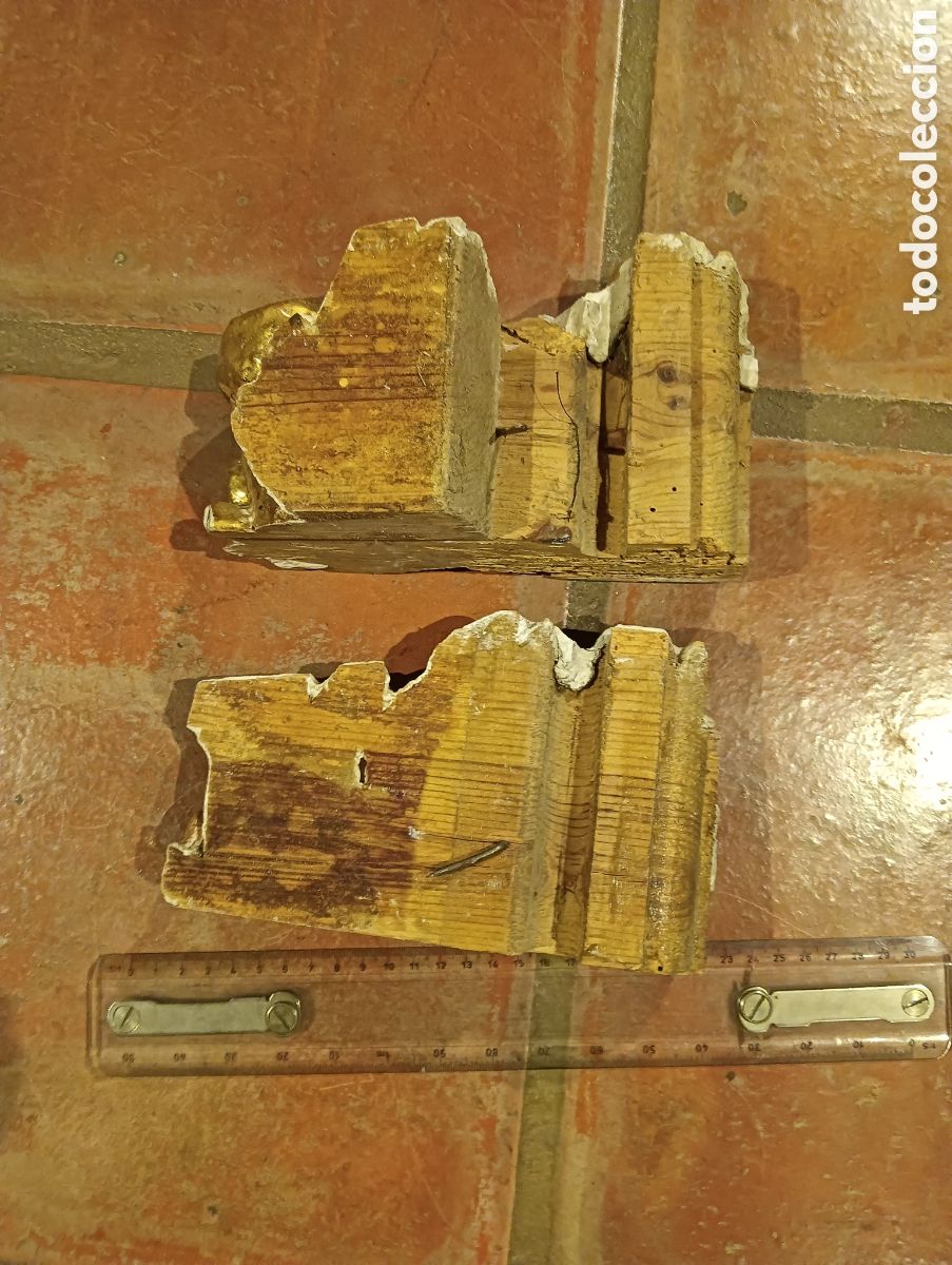 Otros objetos de arte: Dos piezas antiguas de un retablo doradas - Foto 4