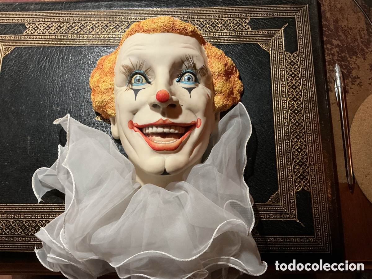Otros objetos de arte: Figura payaso firmada - Foto 2