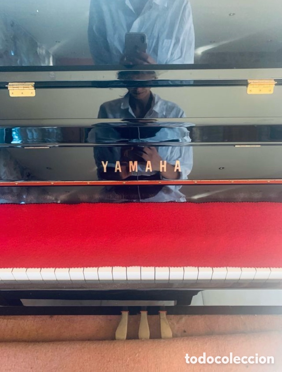 Otros objetos de arte: Piano de pared (Marca Yamaha) - Foto 2