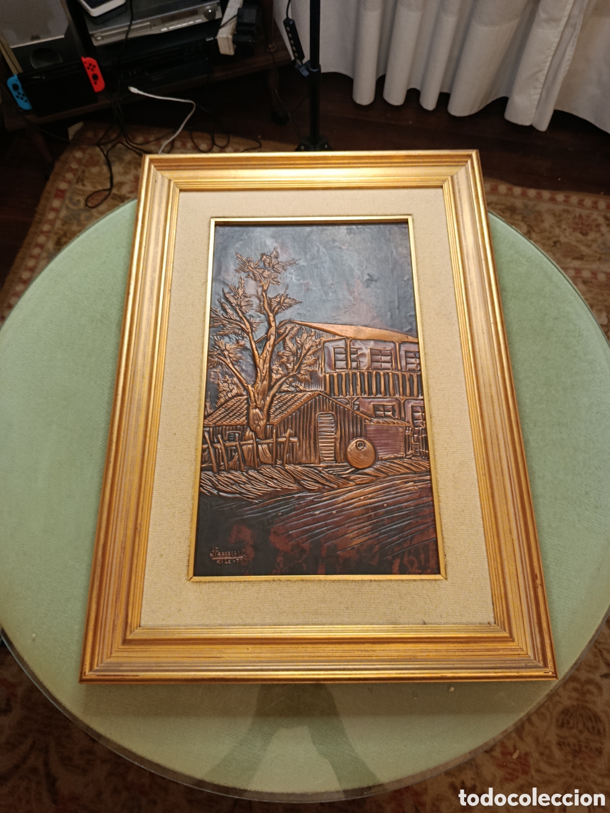 Otros objetos de arte: Cuadro antiguo con relieve firmado - Foto 1