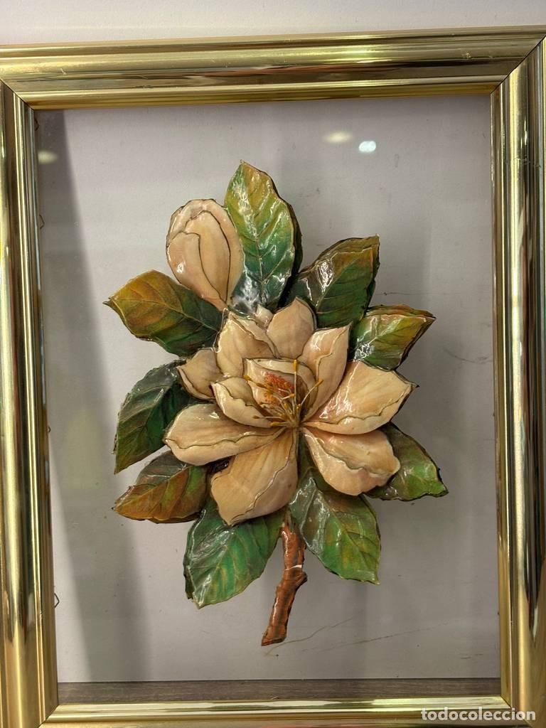 Otros objetos de arte: 2 CUADROS DE FLOR EN RELIEVE - Foto 4