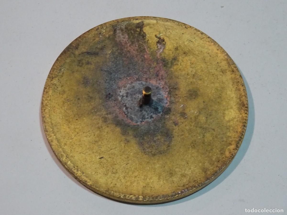 Otros objetos de arte: (M) CHAPA MEDALLA EXPOSITION 1910, 7 CM - Foto 2