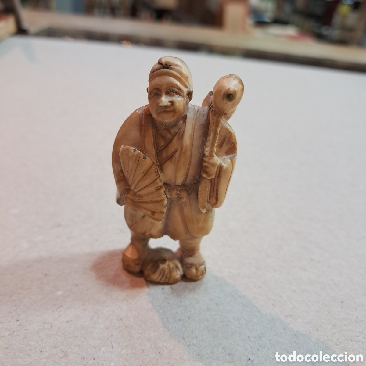 Otros objetos de arte: Netsuke japon&eacute;s en marfil - Foto 1