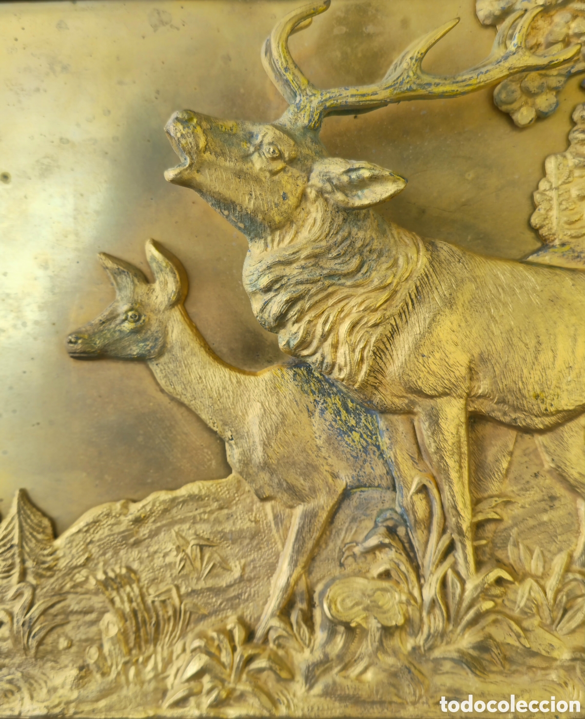 Otros Objetos de Arte: Antiguo Cuadro Relieve laton