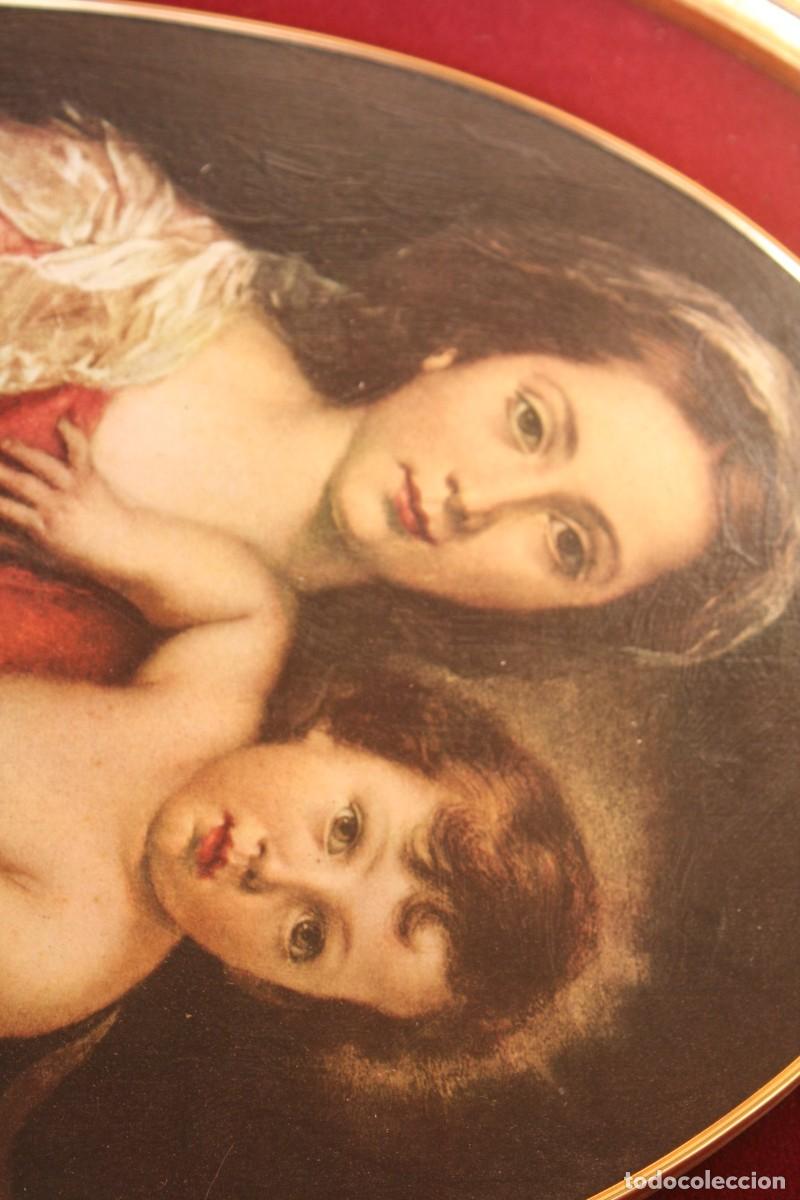 Otros objetos de arte: antiguo cuadro virgen a&ntilde;os 70 - Foto 2