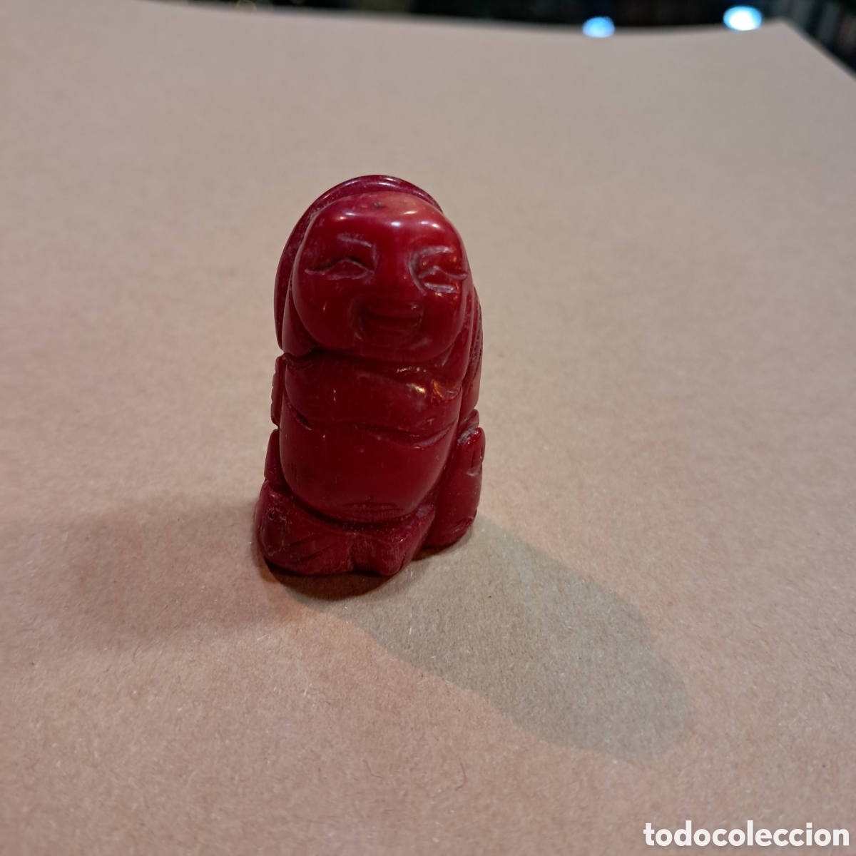 Otros objetos de arte: Buda esculpido en coral rojo - Foto 1