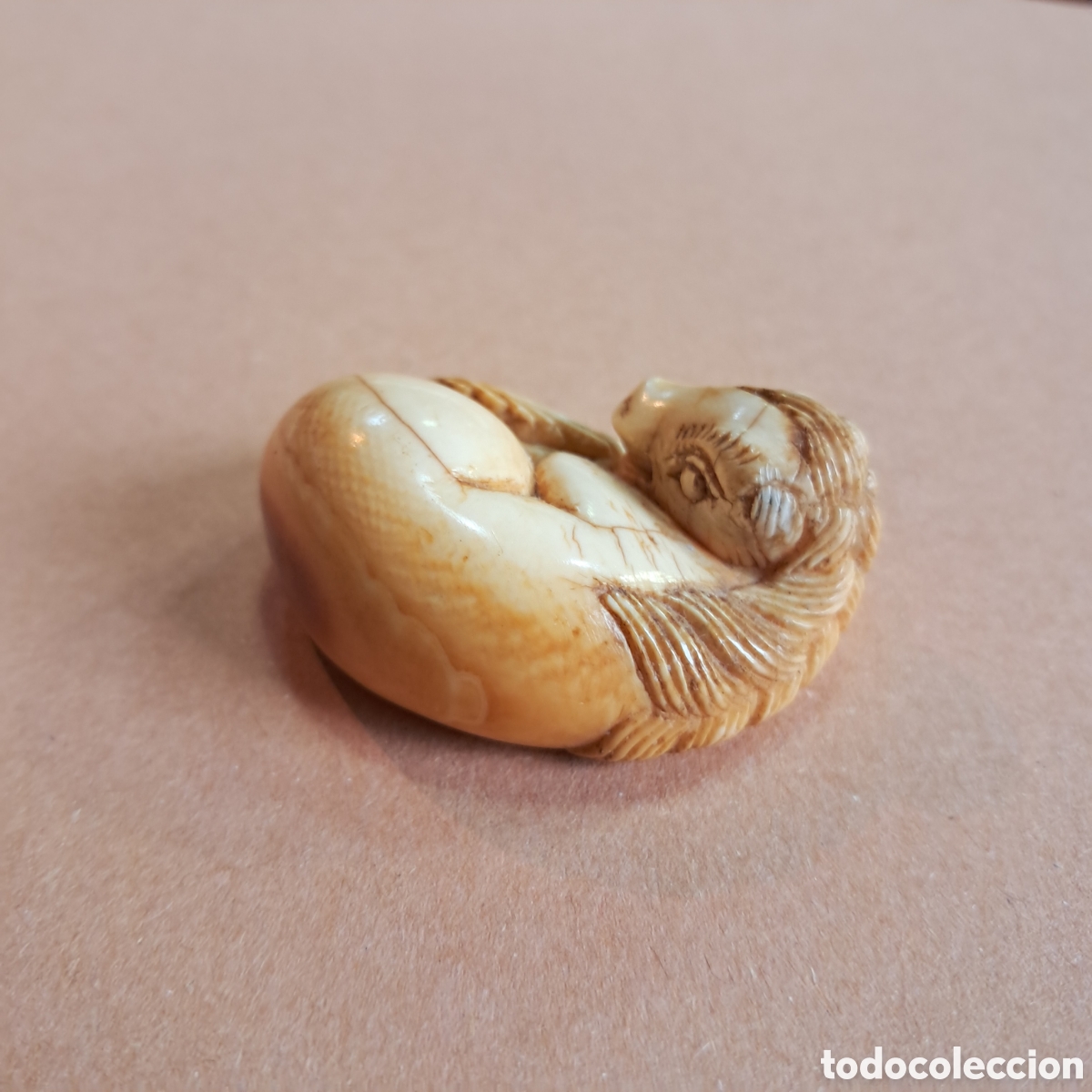 Otros objetos de arte: Netsuke tallado en marfil - Foto 2