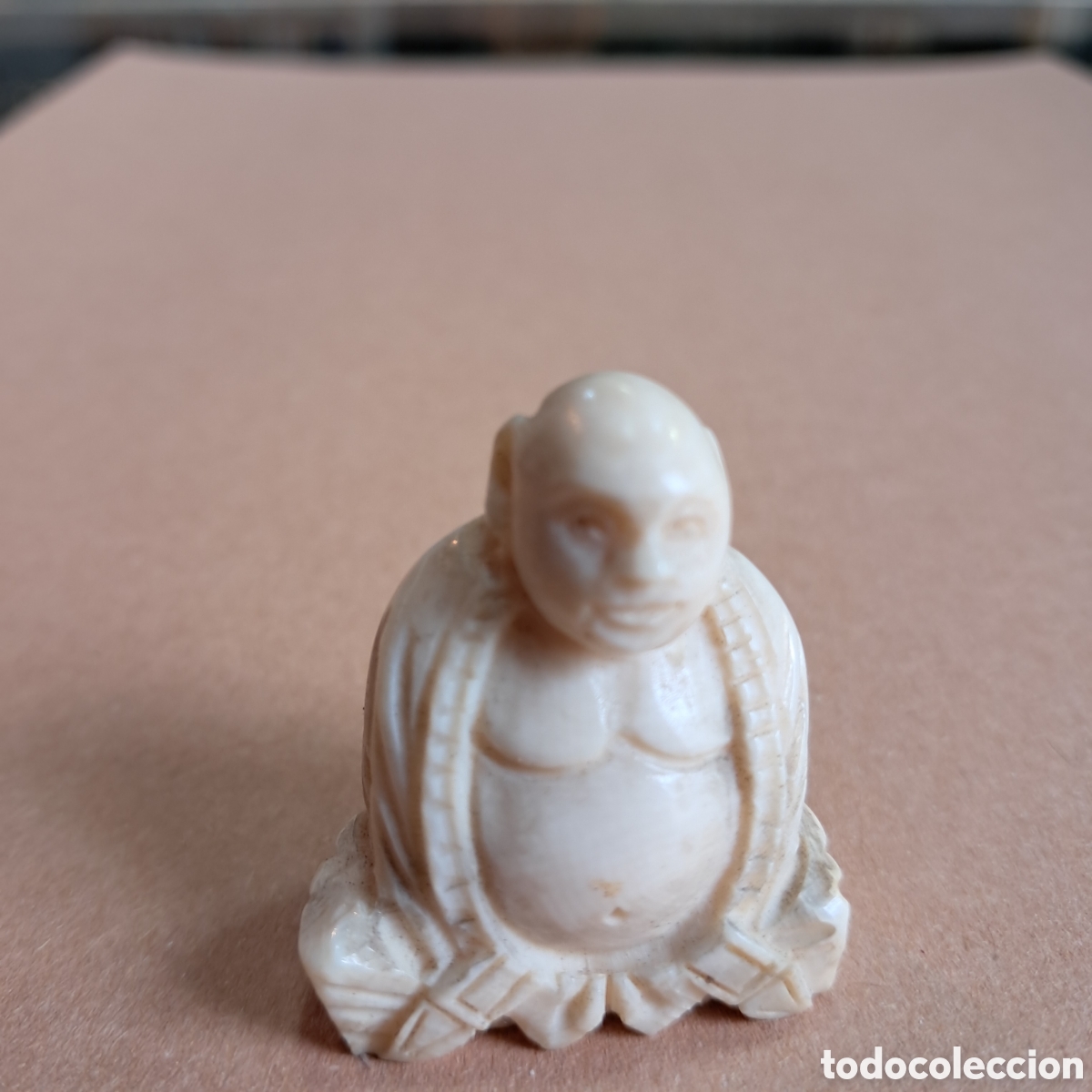 Otros objetos de arte: Buda tallado en marfil - Foto 1