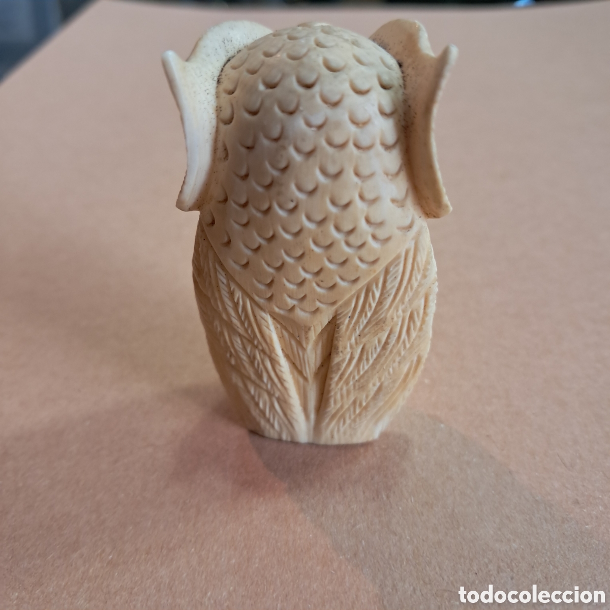 Otros objetos de arte: B&uacute;ho tallado en hueso - Foto 3