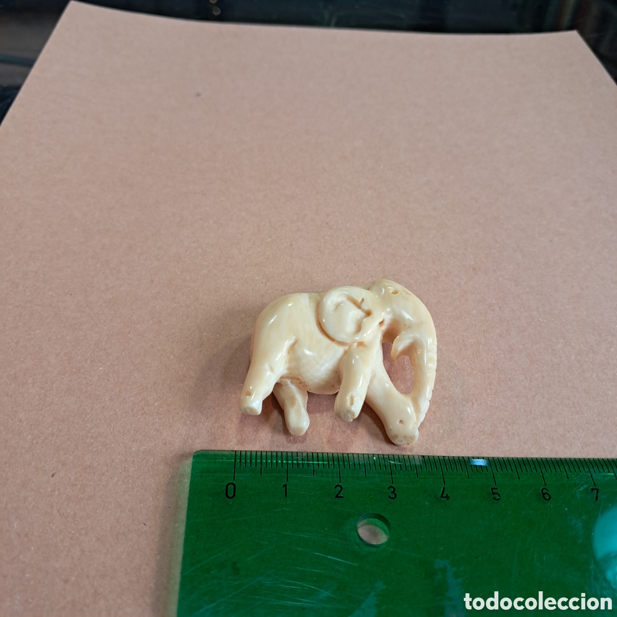 Otros objetos de arte: Elefante tallado en marfil - Foto 4
