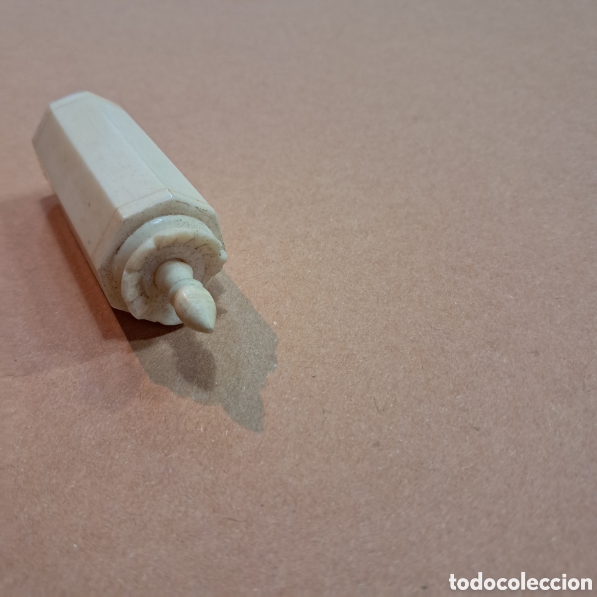 Otros objetos de arte: Recipiente chino tallado en marfil para perfume - Foto 3