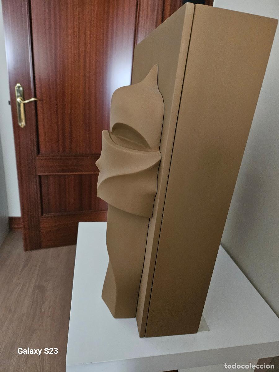 Otros objetos de arte: Gaudi en primer plano - Foto 3