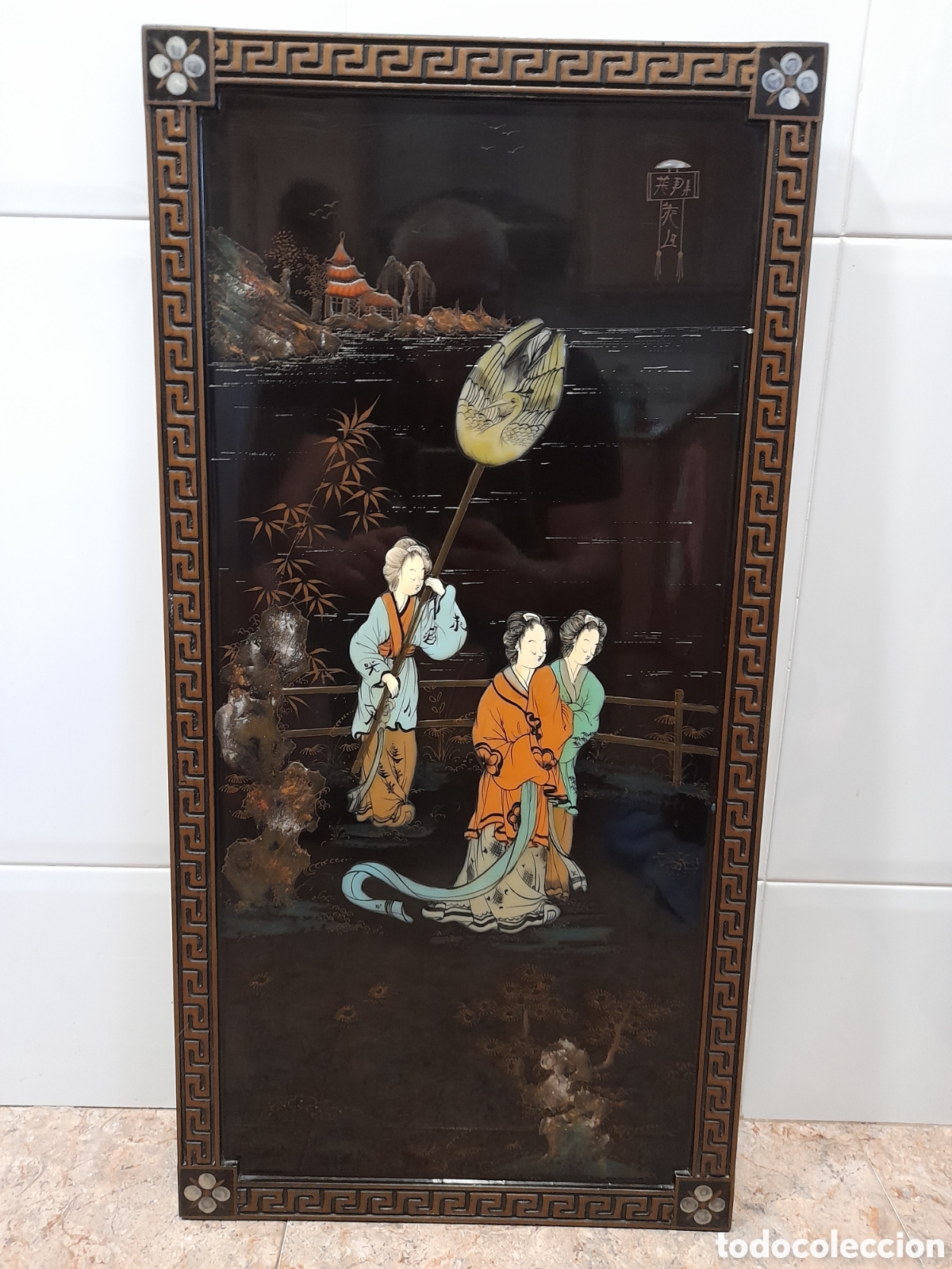 Otros objetos de arte: Tabla lacada china 38 x 75 cm - Foto 1