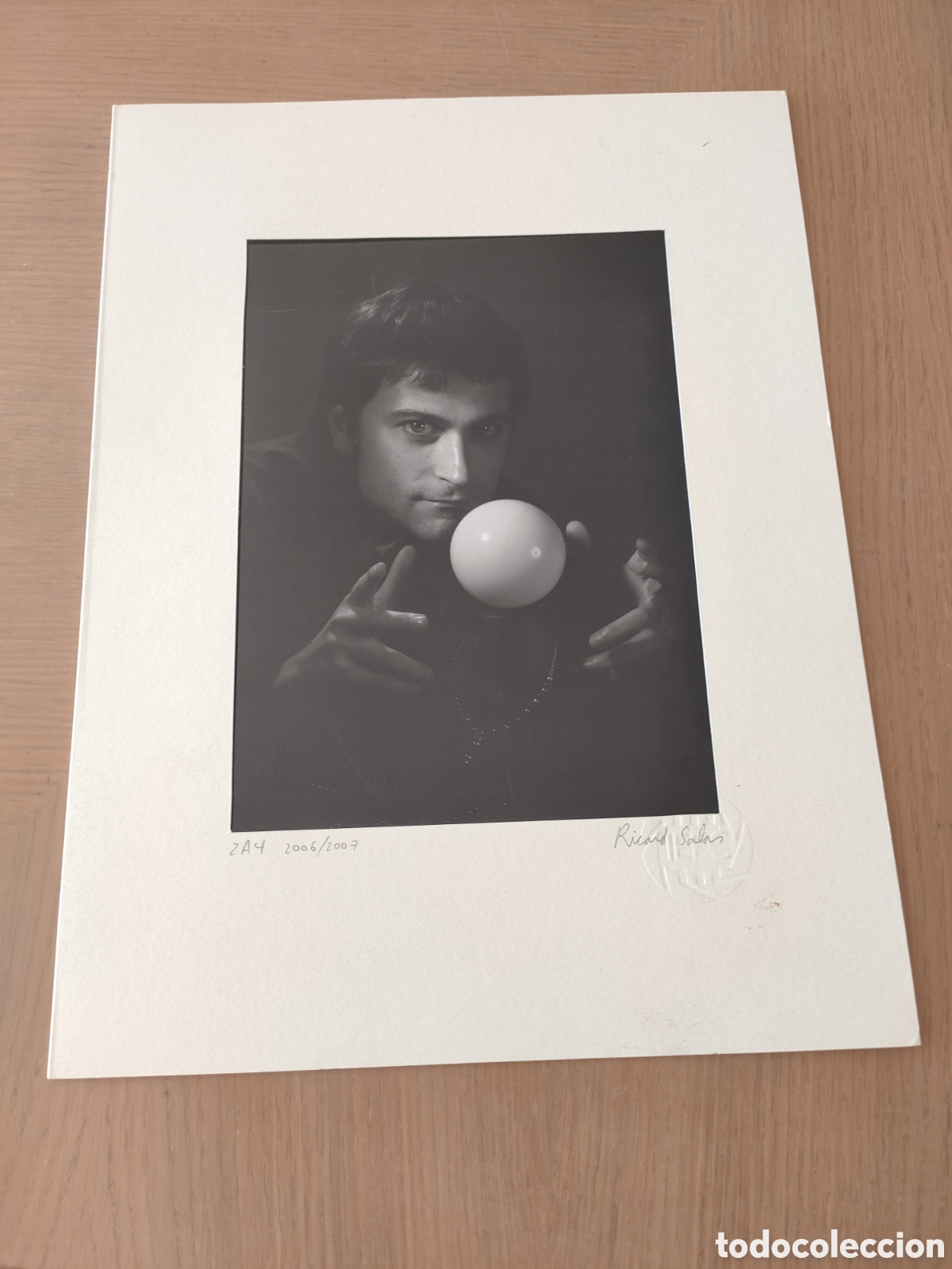 Otros Objetos de Arte: Ricard Salas fotograf&iacute;a art&iacute;stica firmada y fechada en 2006