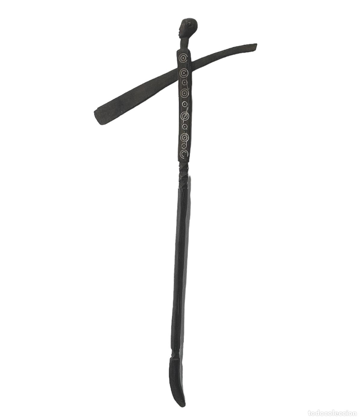 Arte: Arte africano - Hacha