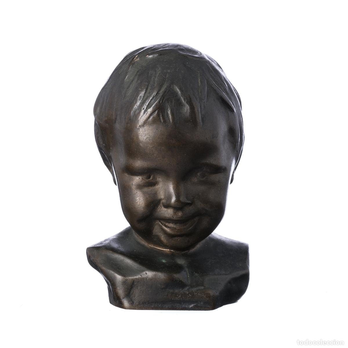 Arte: Escultura - Busto de bronce de un ni&ntilde;o - P. de Chirico (firmado)