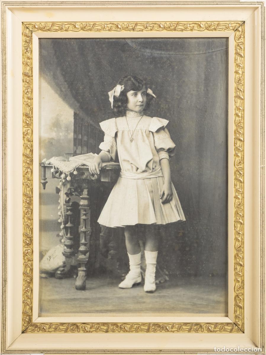 Other art objects: Fotograf&iacute;a - Emilio Biel - Retrato de una ni&ntilde;a