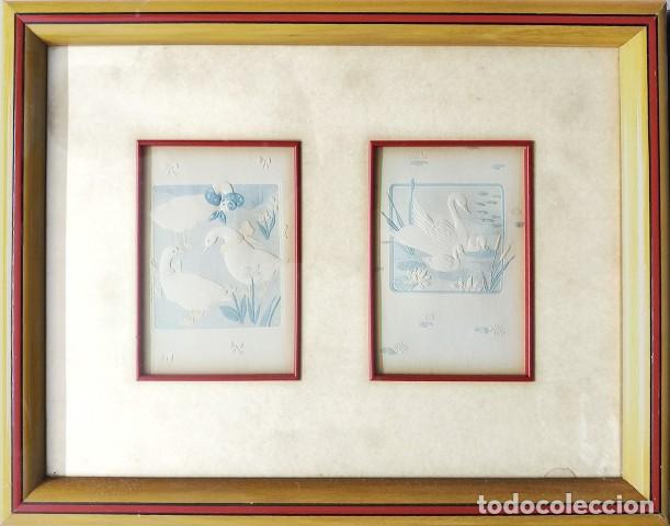 Otros Objetos de Arte: LAMINA RELIEVE DE PAPEL PRENSADO VINTAGE CON GANSOS A&Ntilde;OS 80 ENMARCADO CON CRISTAL - CUADRO-1132