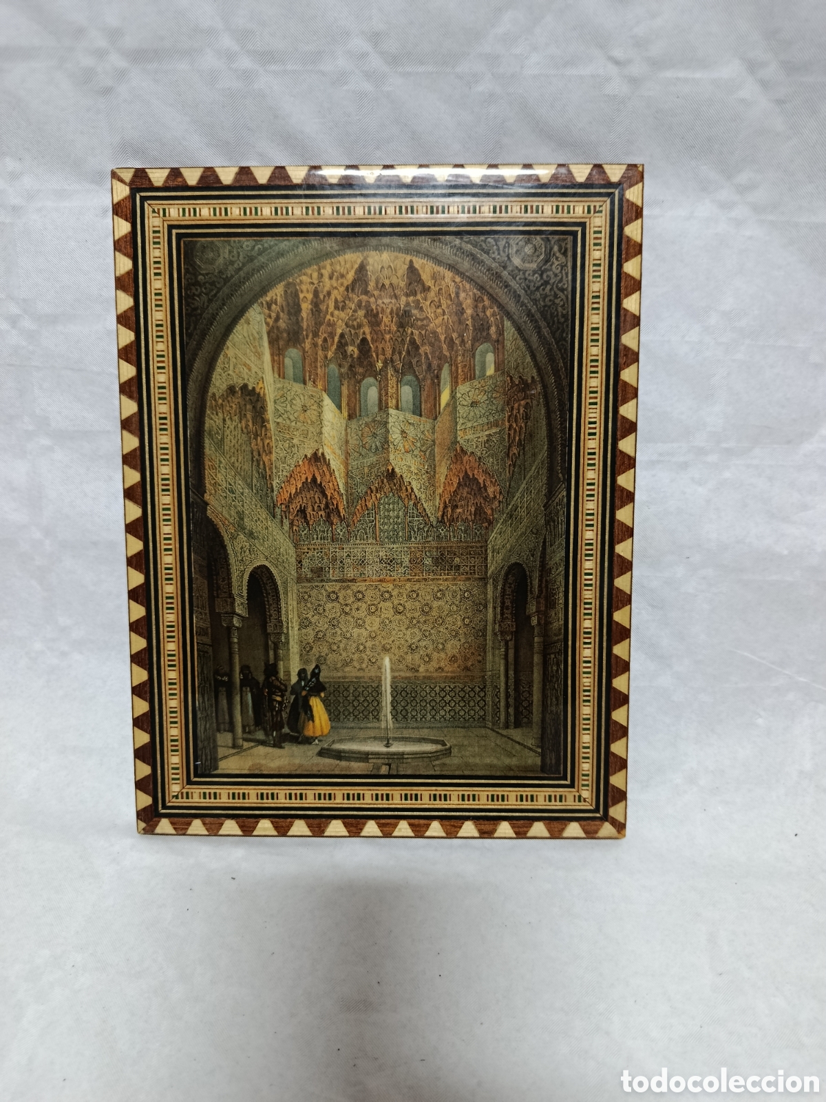 Otros Objetos de Arte: Cuadro de la alambra de Granada famosa Sala de los Abencerrajes