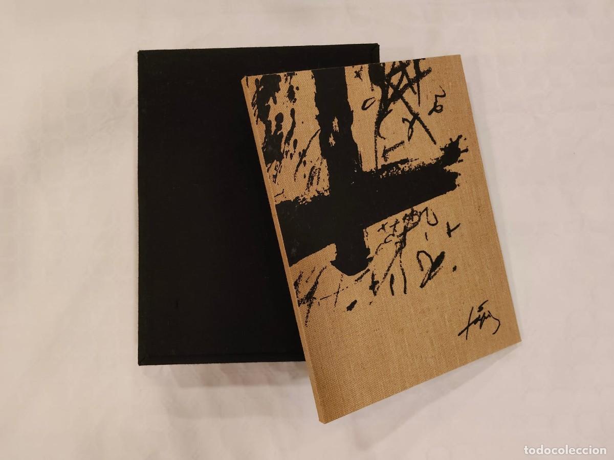 Otros Objetos de Arte: 'S&egrave;rie negre'. Antoni T&agrave;pies. (Nou-nuevo)