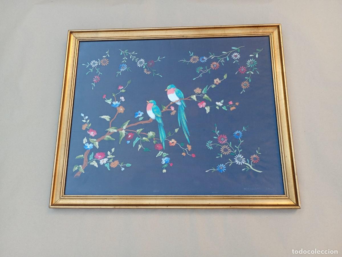 Otros Objetos de Arte: cuadro bordado en seda chinoiserie pajaros flores arte asiatico a&ntilde;os 30 / 40 shanshui