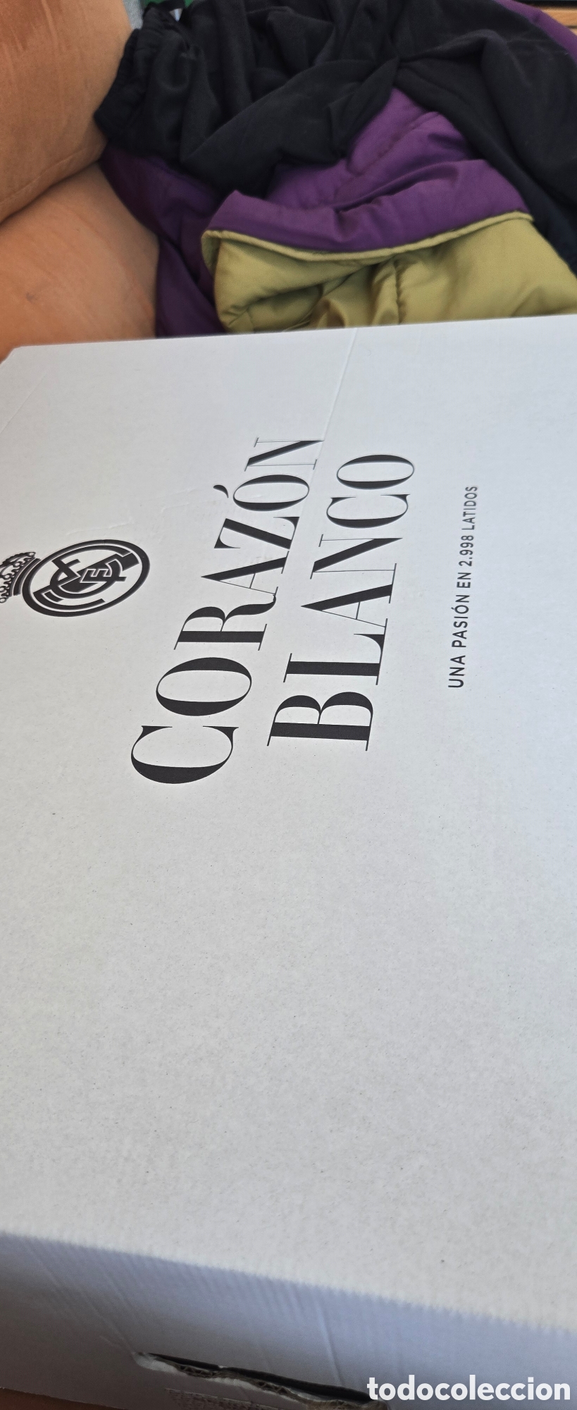 Otros objetos de arte: Real Madrid coraz&oacute;n blanco - Foto 3