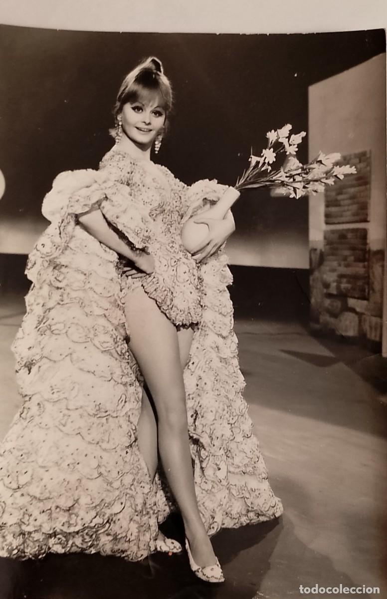 Otros Objetos de Arte: FOTOGRAFIA DE ROCIO DURCAL EN LAS LEANDRAS