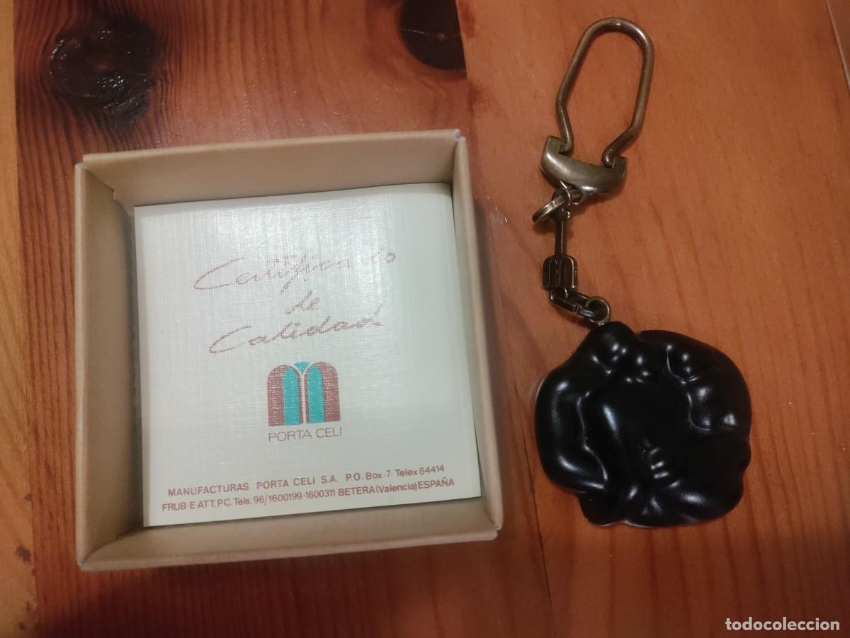 Otros Objetos de Arte: Llavero cer&aacute;mica Porta Celi