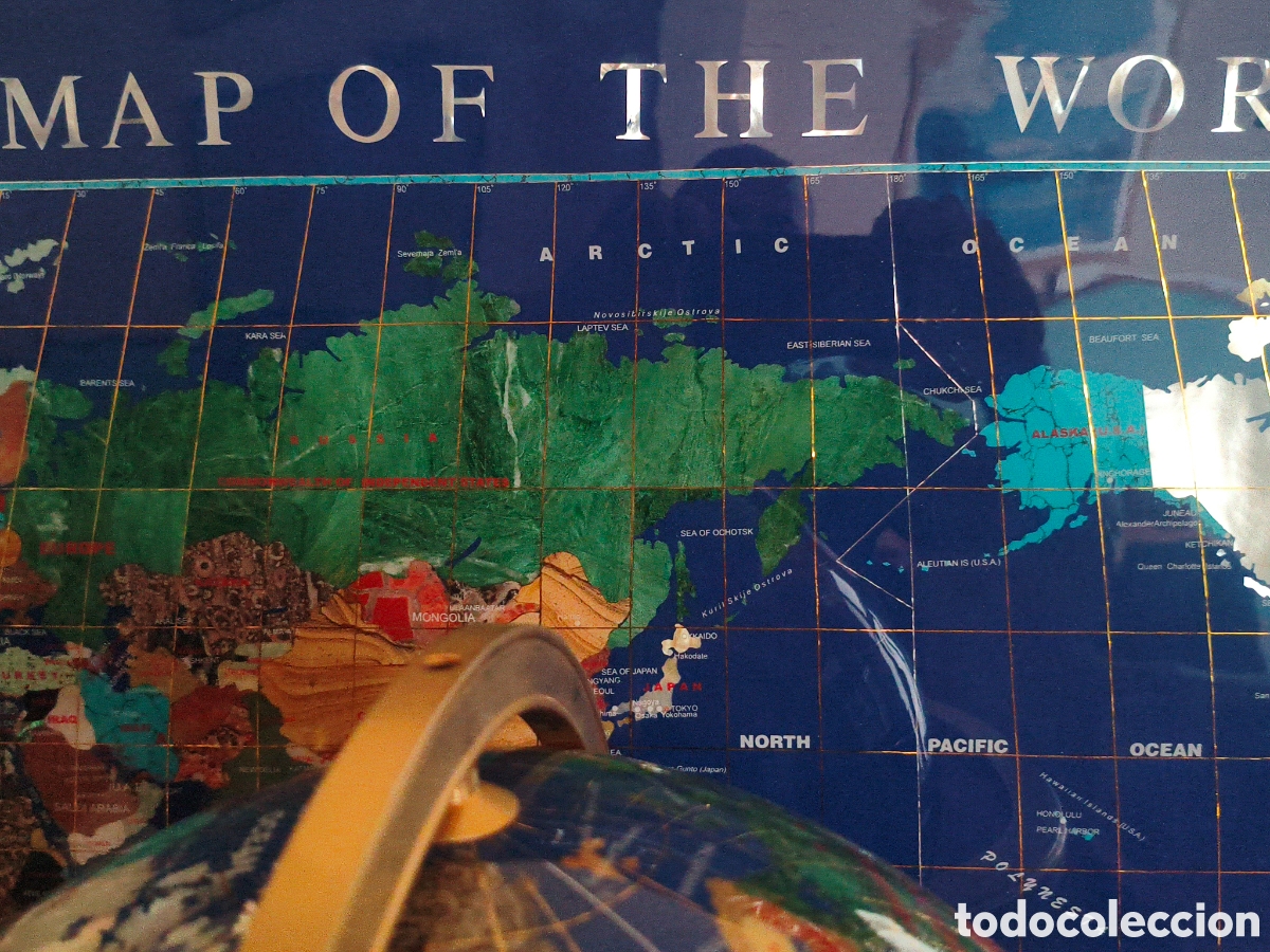 Otros Objetos de Arte: Mapa mundial usos horarios y globo terr&aacute;queo