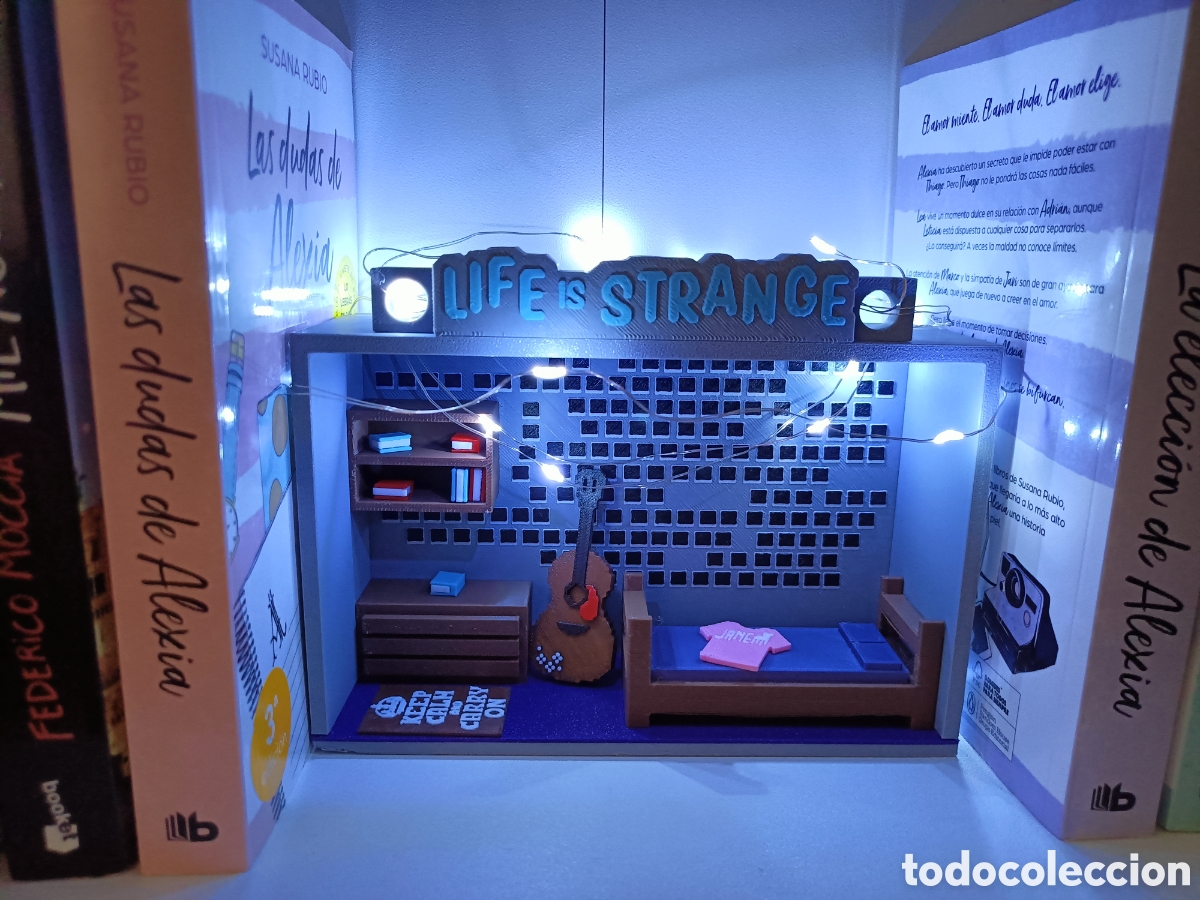 Otros Objetos de Arte: Miniatura de life is strange