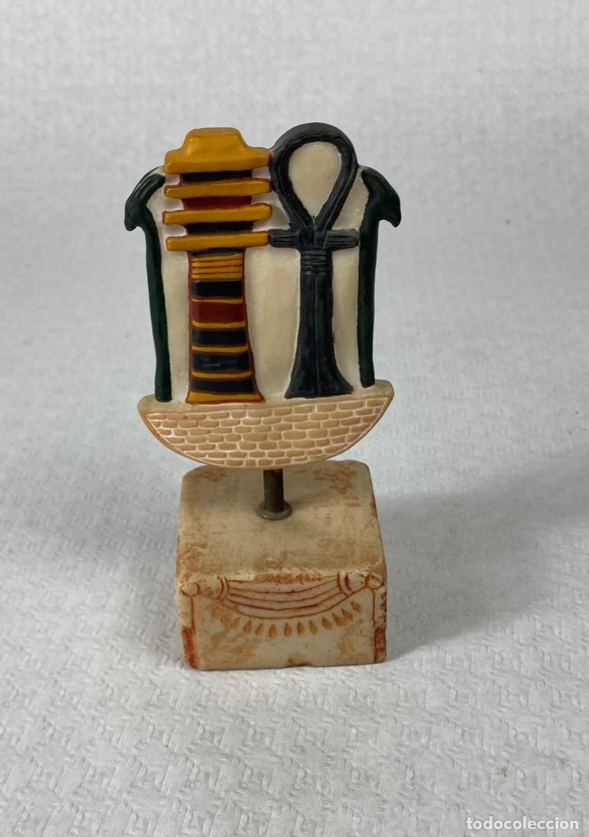 Otros objetos de arte: Reproducci&oacute;n art&iacute;stica de Amuleto Egipcio Antiguo Egipto 13x5cm