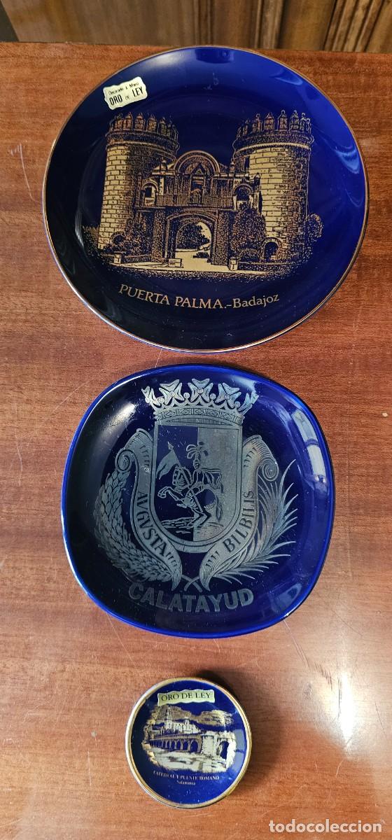 Otros objetos de arte: Tres platos turismo plata y oro antiguos