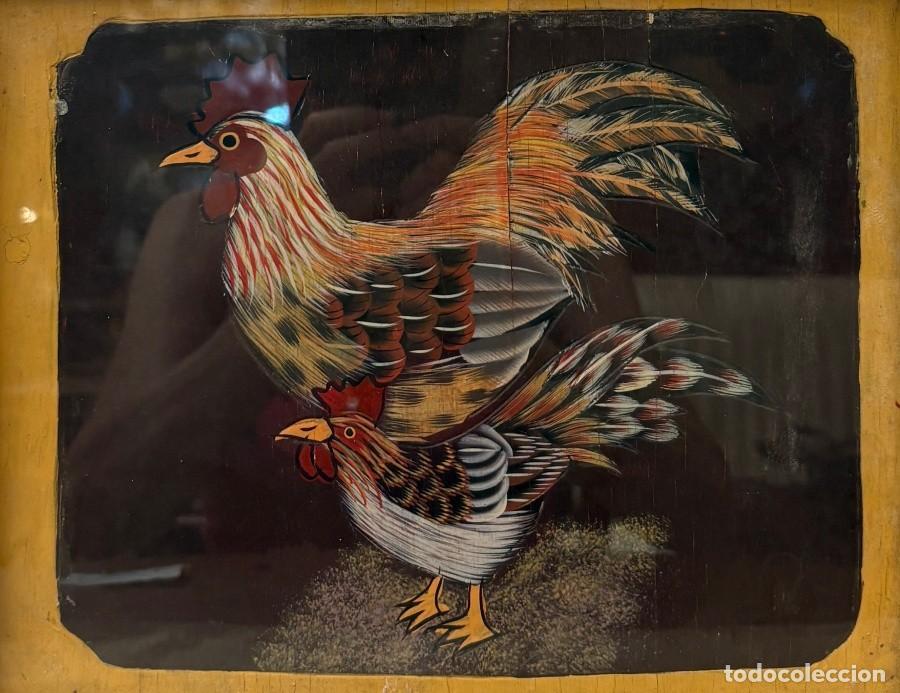 Otros objetos de arte: Cuadro Gallos Tallados y Pintados - Foto 2