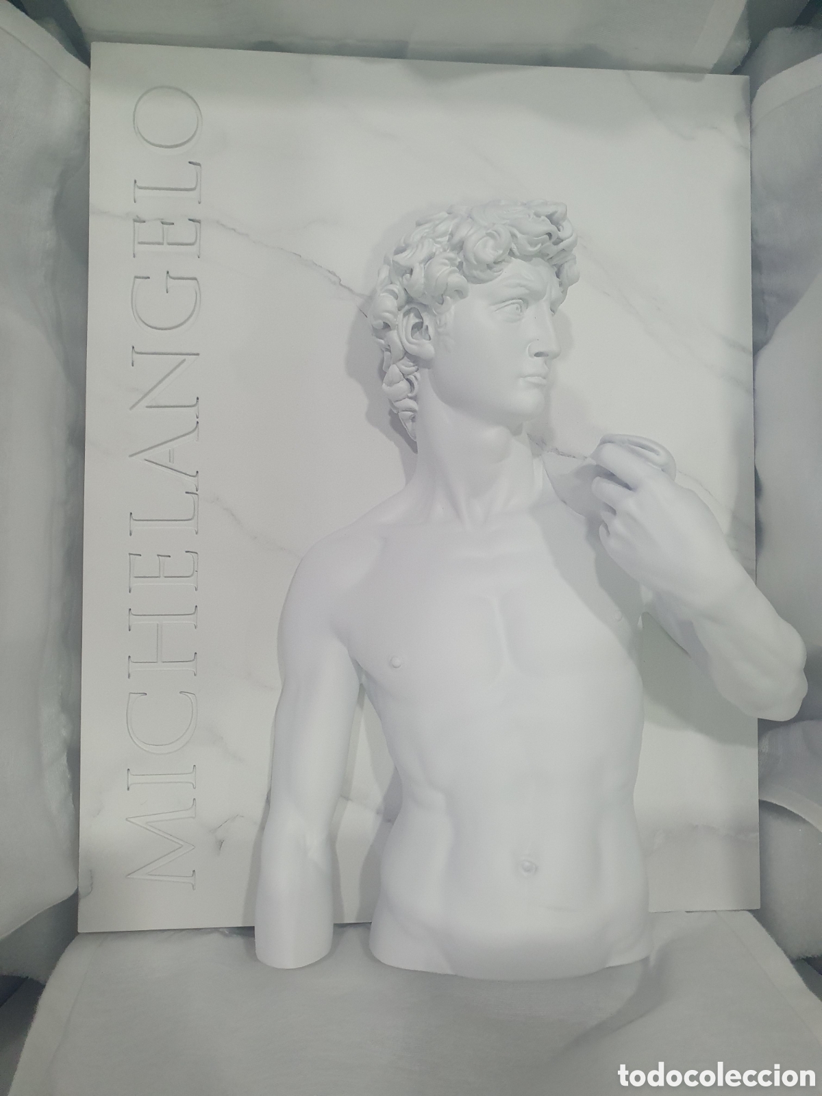 Otros objetos de arte: Michelangelo. Dibujo. Artika. Con escultura. Ver fotos.