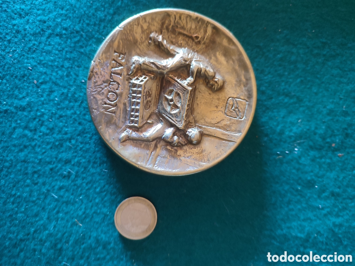 Otros objetos de arte: Rara y &uacute;nica medalla mexicana Falcon de Ju&aacute;rez fundici&oacute;n
