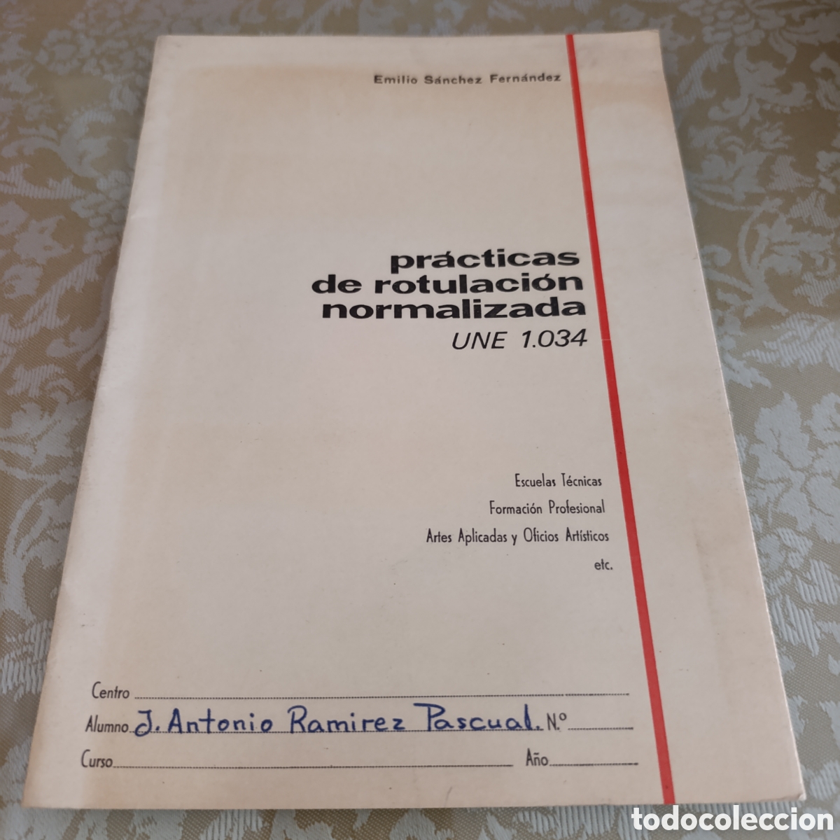 Otros objetos de arte: &rdquo;Pr&aacute;cticas de Rotulaci&oacute;n Normalizada&rdquo;, dise&ntilde;ado para la ense&ntilde;anza t&eacute;cnica,1971