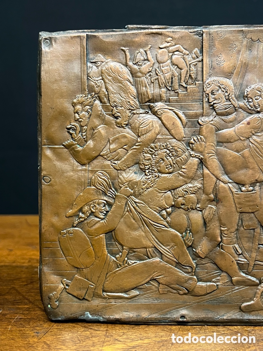 Otros objetos de arte: Escena militar er&oacute;tica, repujada, S.XIX - Foto 6