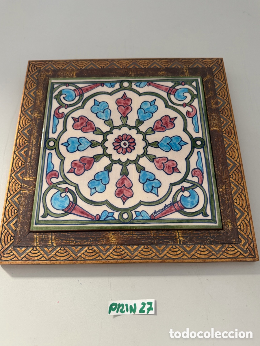 Arte: azulejo decorativo enmarcado en madera firmado por autor